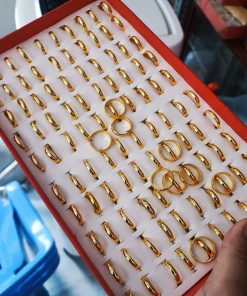 nhẫn trơn chỉ mạ vàng